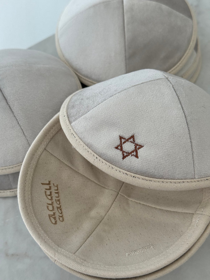כיפה קטיפה שמפניה